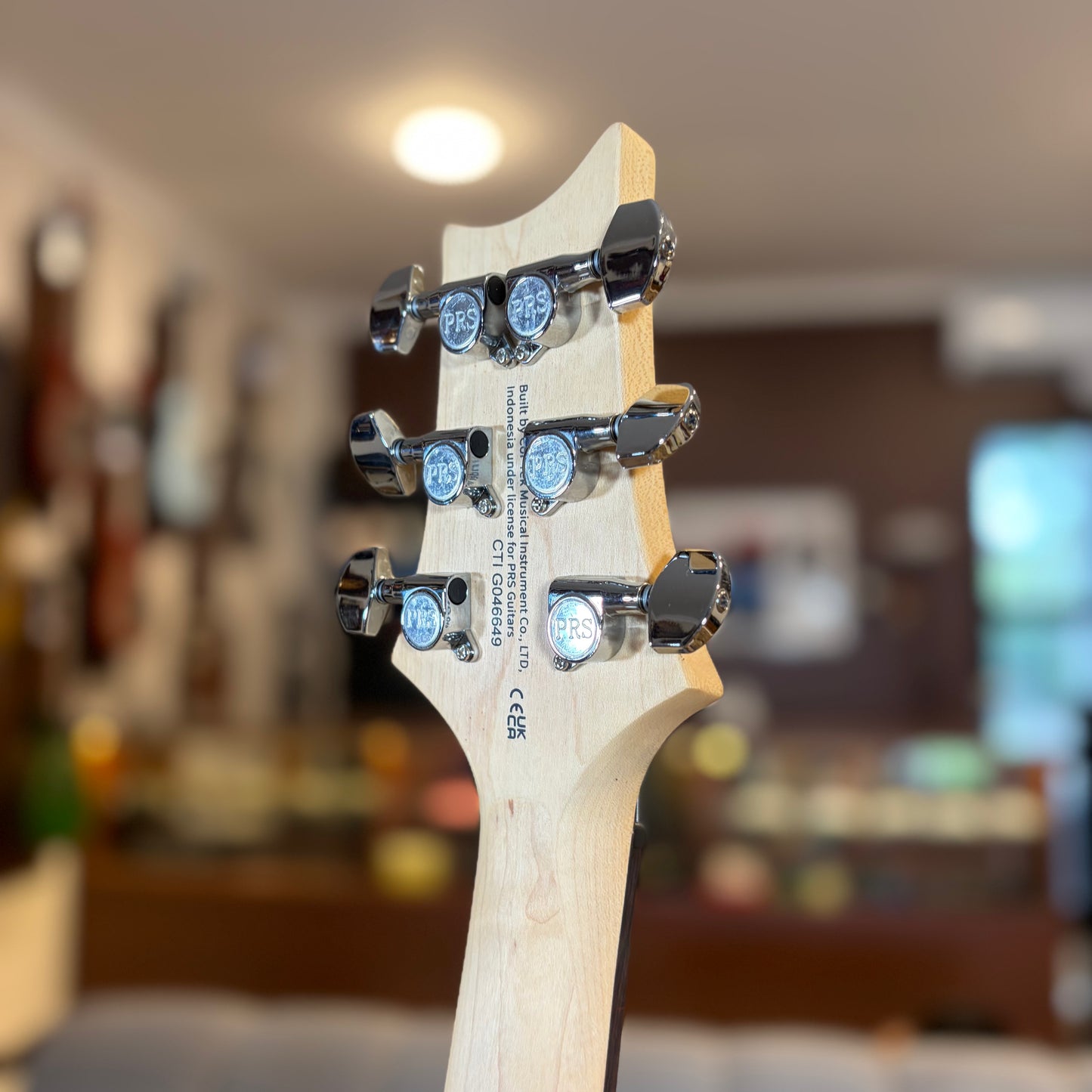 PRS SE NF3 - ICE BLUE METALLIC ROSEWOOD
