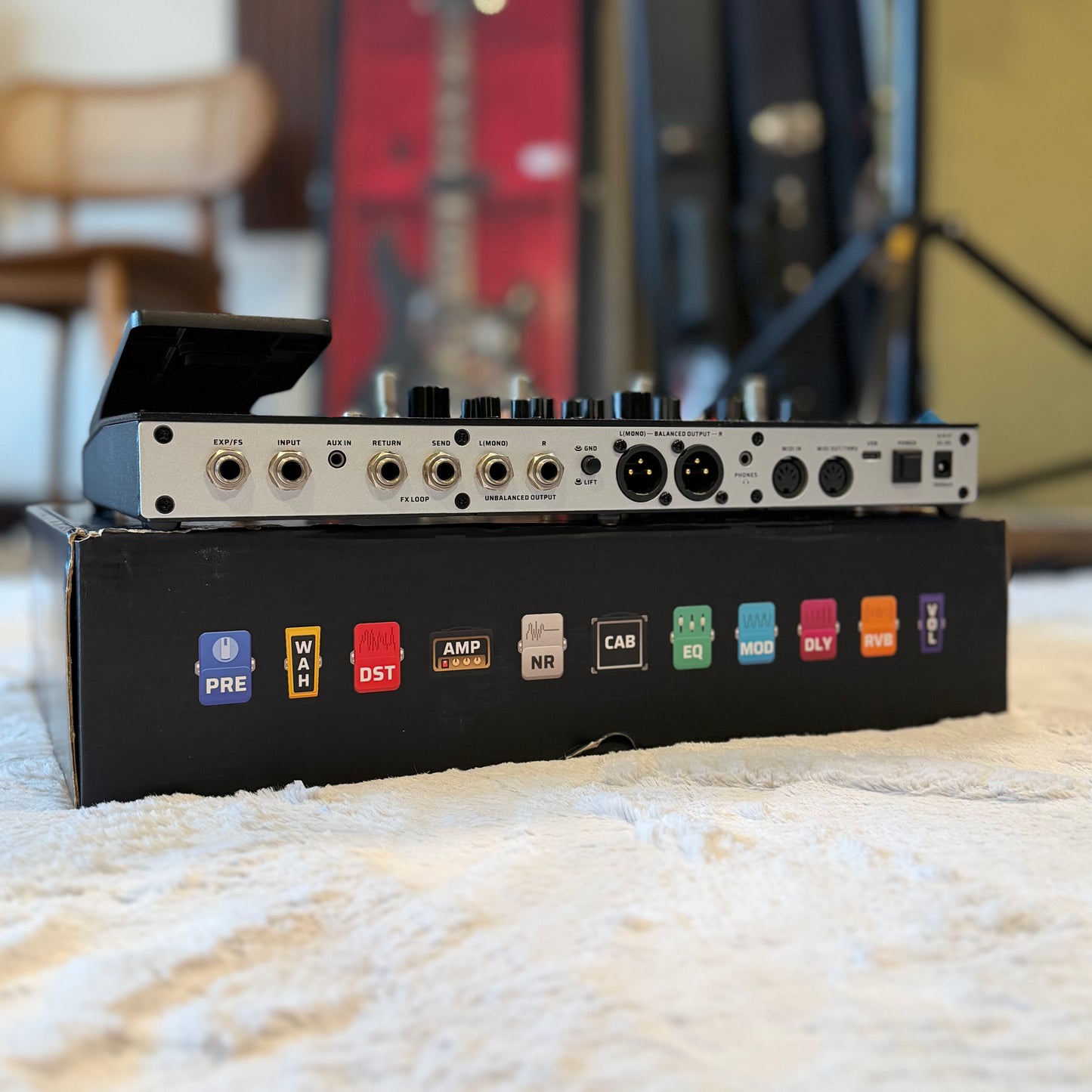 VALETON GP-200 MULTI EFFECTS PROCESSOR
