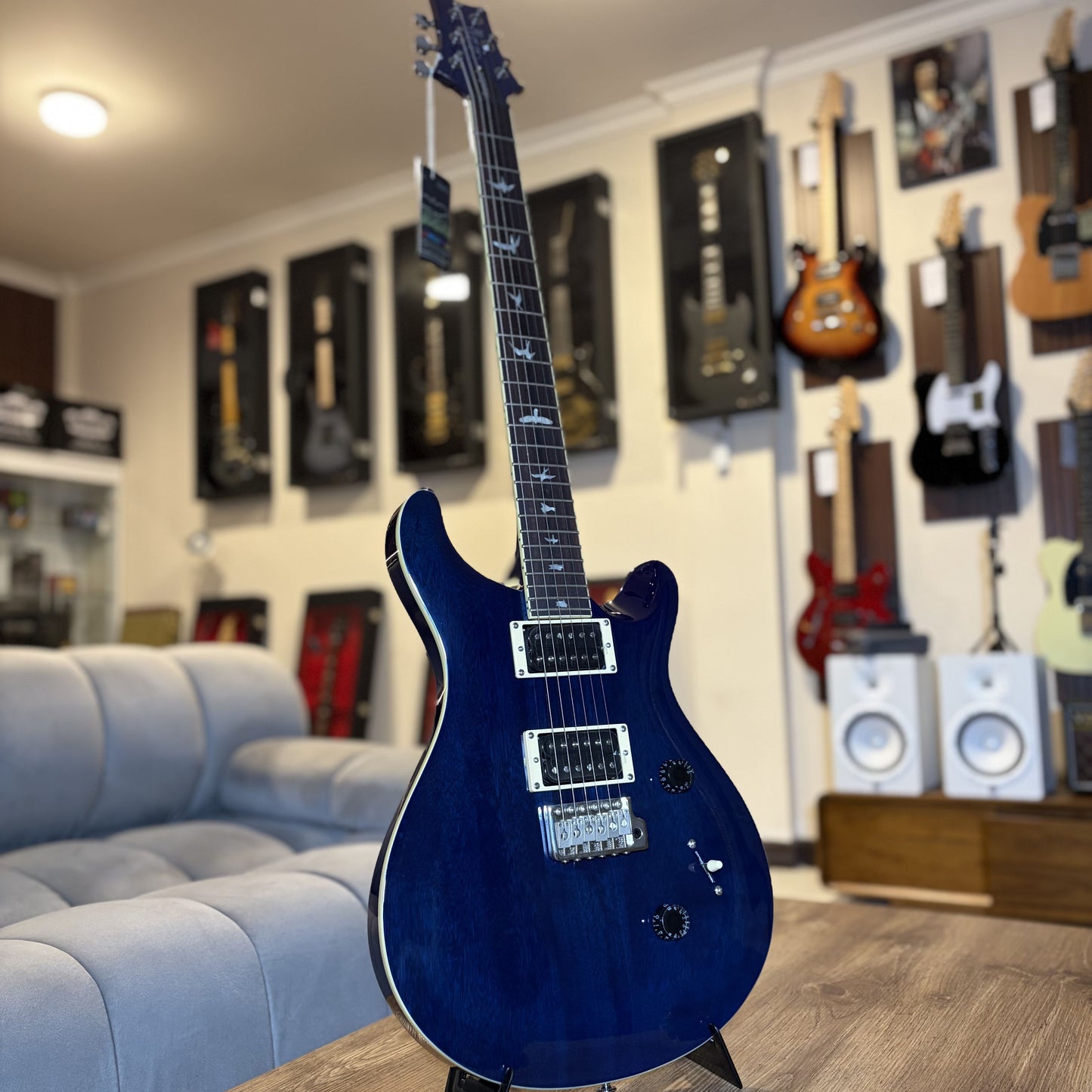PRS SE 24 - TRANSLUCENT BLUE