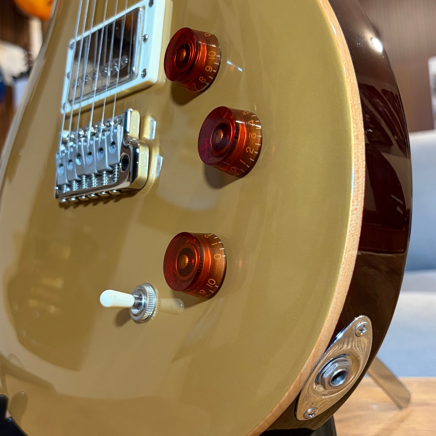 PRS SE DGT (DAVID GRISSOM TREM) - GOLD TOP