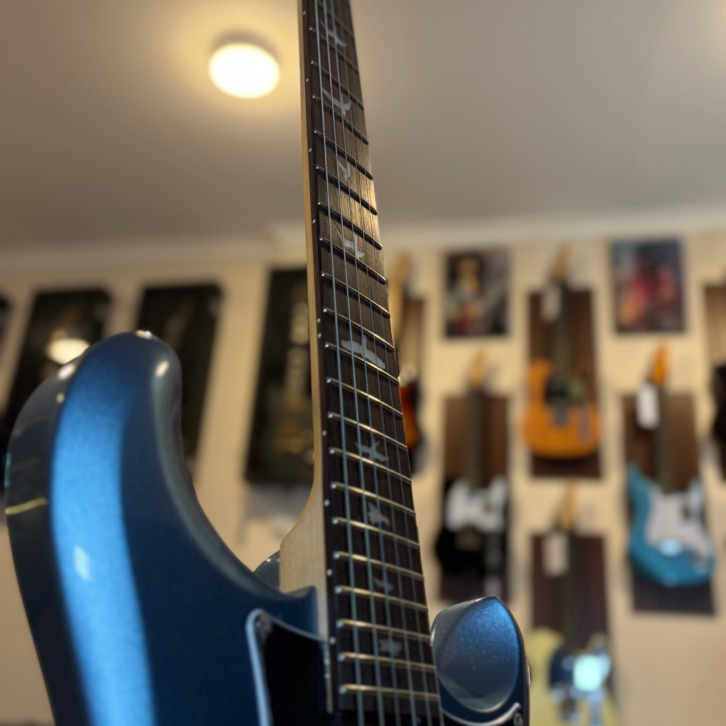 PRS SE NF3 - ICE BLUE METALLIC ROSEWOOD