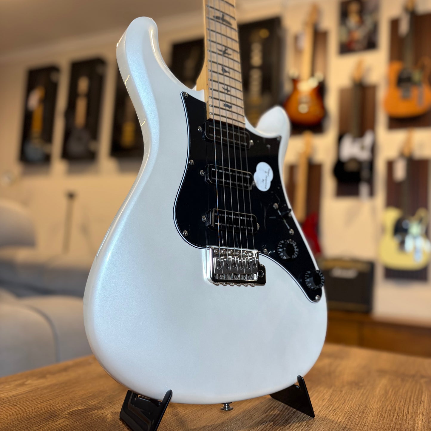 PRS SE NF3 - PEARL WHITE / MAPEL