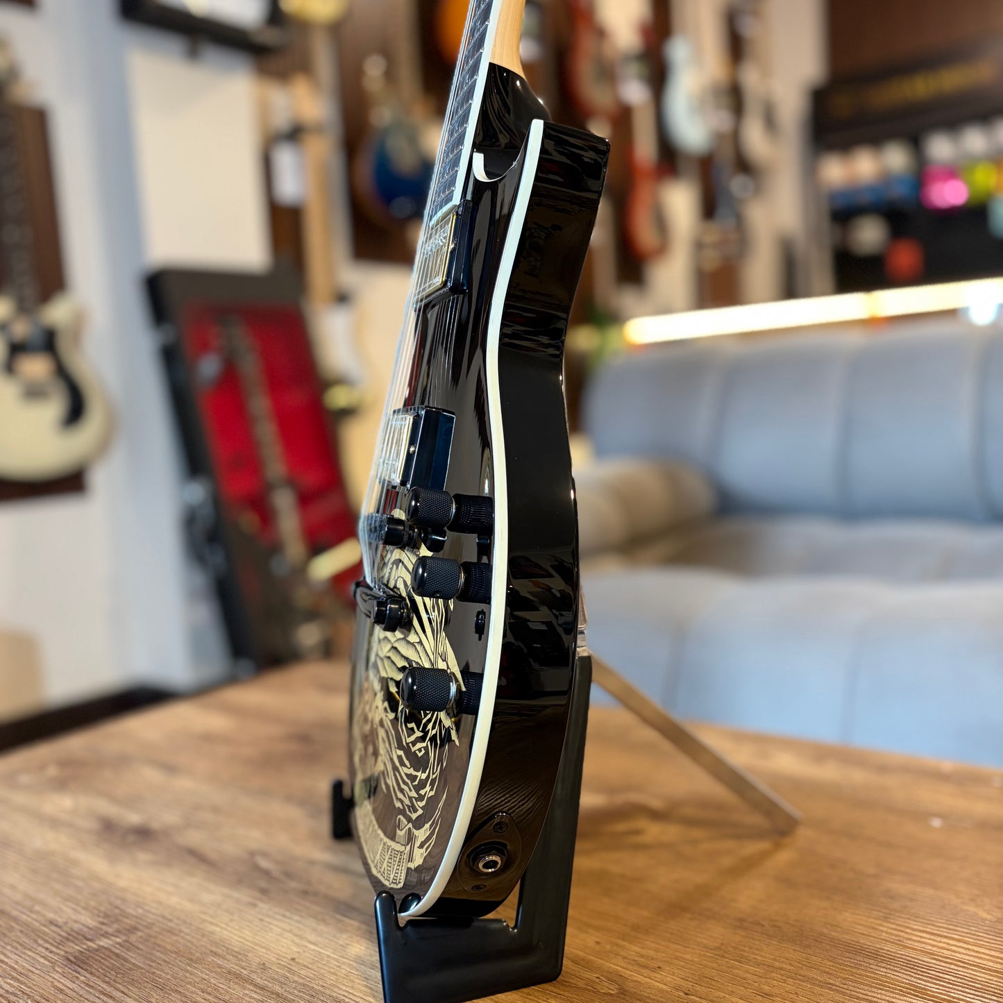 ESP LTD WA-WARBIRD - BLACK W/GRAPHIC