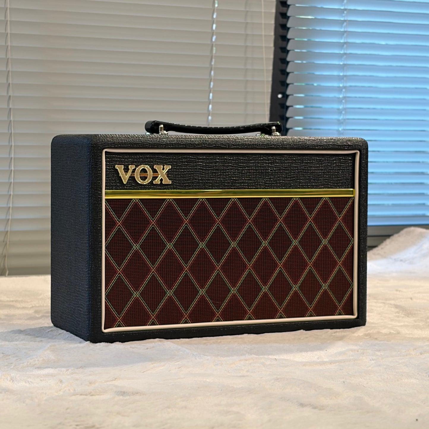VOX - Pathfinder 10 1x6.5" 10-watt Combo Amp