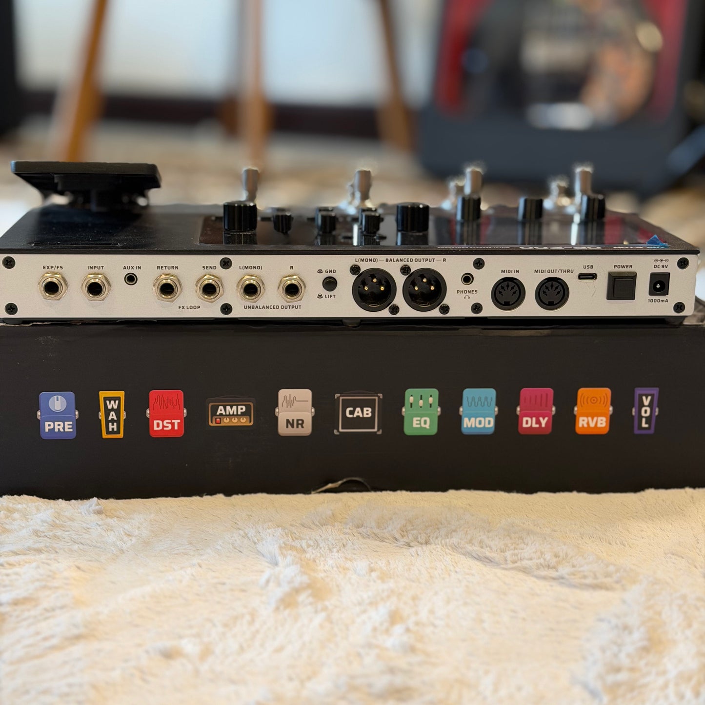 VALETON GP-200 MULTI EFFECTS PROCESSOR